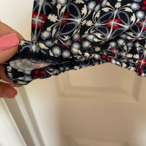 Women’s medium top lightweight